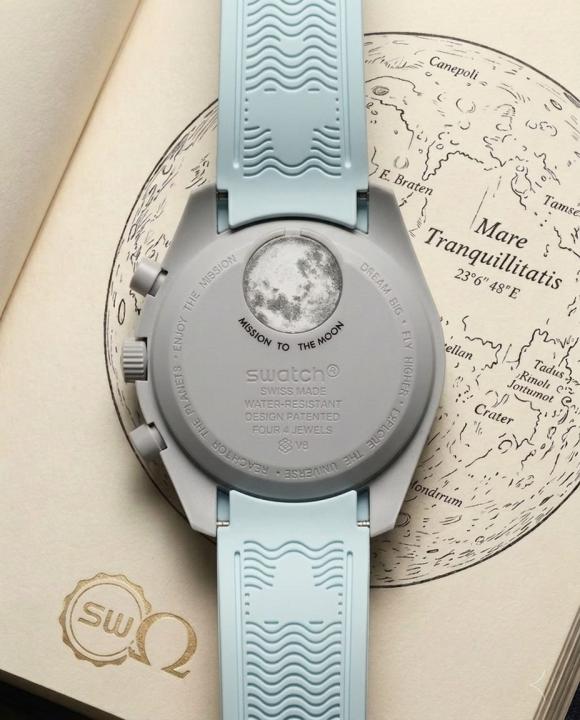 Omeg_a Moon Watch Limited Edition