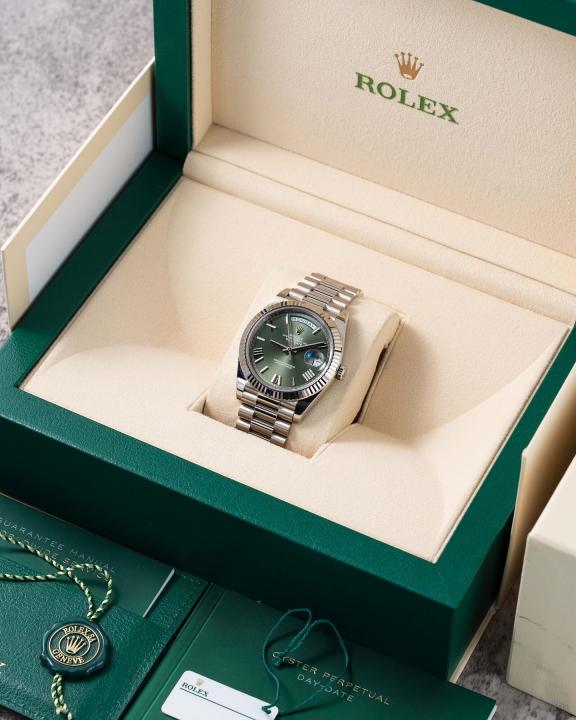 Role_x Oyster Perpetual Day Date 40 Battery Silver-Green