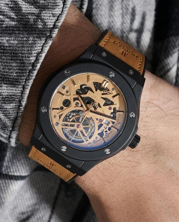 Hublot Classic Fusion Tourbillon HB0011