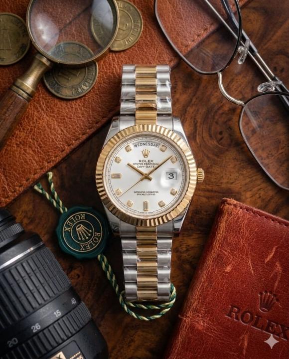 Role_x Oyster Perpetual Day Date Diamond 2Ton-Gold-White