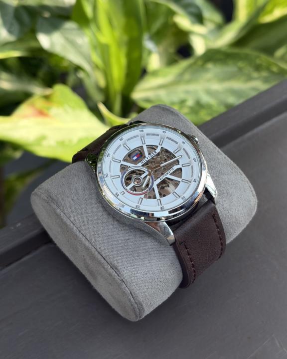 Tommy Hilfige_r Automatic Leather DarkBrown-Silver-White