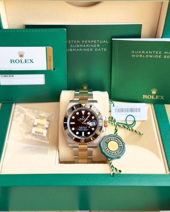Rolee_x Oyster Perpetual Submarine 2Ton-Gold-Black