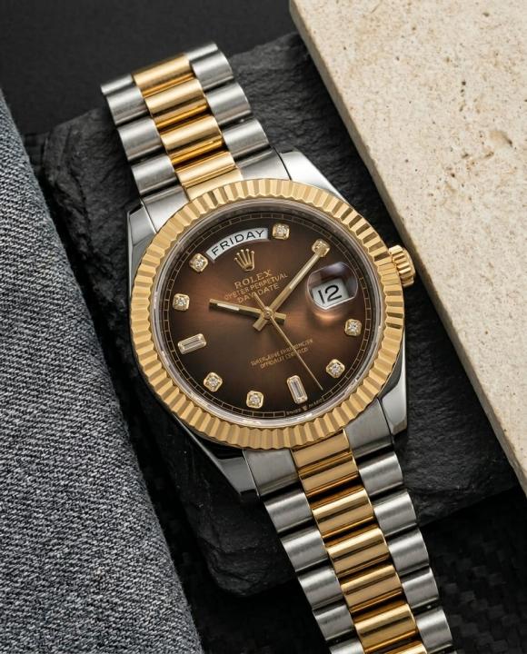Rolee_x Oyster Perpetual Day Date Diamond 40 Battery 2Ton-Gold-Brown