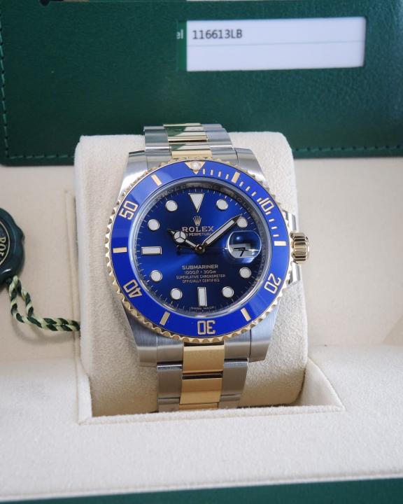 Role_x Oyster Perpetual Submarine 2Ton-Gold-Blue
