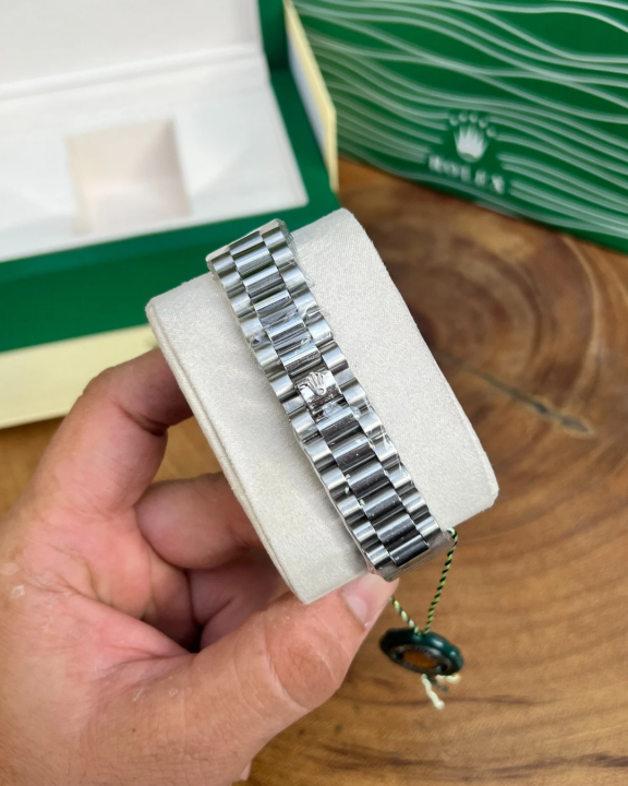 Role_x Oyster Perpetual Day Date Diamond 40 Battery Silver-Brown