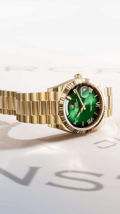 Rolee_x Oyster Perpetual Day Date 40 Battery Gold Green