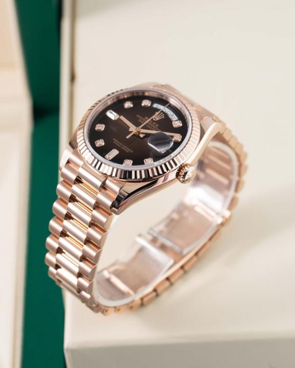 Rolee_x Oyster Perpetual Day Date Diamond Cooper Brown 40 Battery