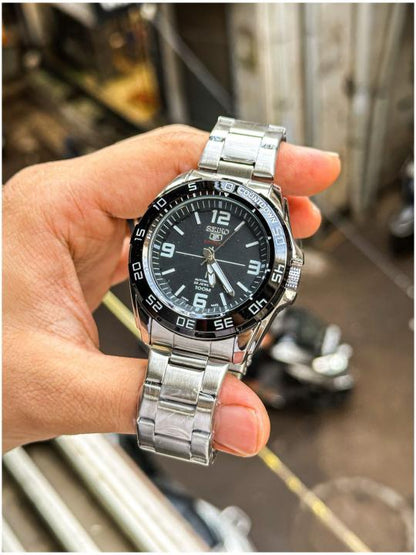 Seiko 5 Sports