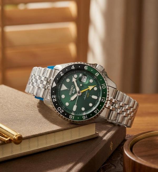 Seiko 5 Sports GMT