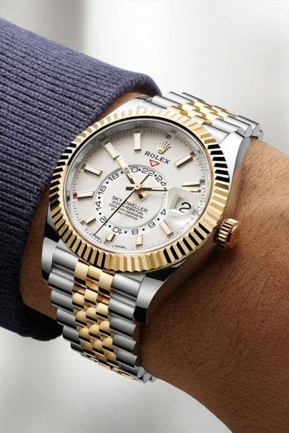 Role_x Oyster Perpetual Sky Dweller 2Ton-Gold-White
