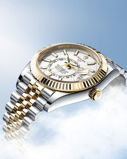 Role_x Oyster Perpetual Sky Dweller 2Ton-Gold-White