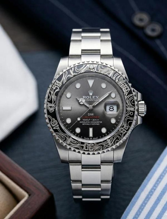 Role_x Oyster Perpetual Submarine DIW Limited Addition Silver-Grey