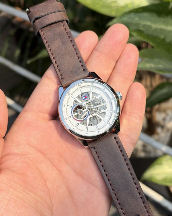 Tommy Hilfige_r Automatic Leather DarkBrown-Silver-White