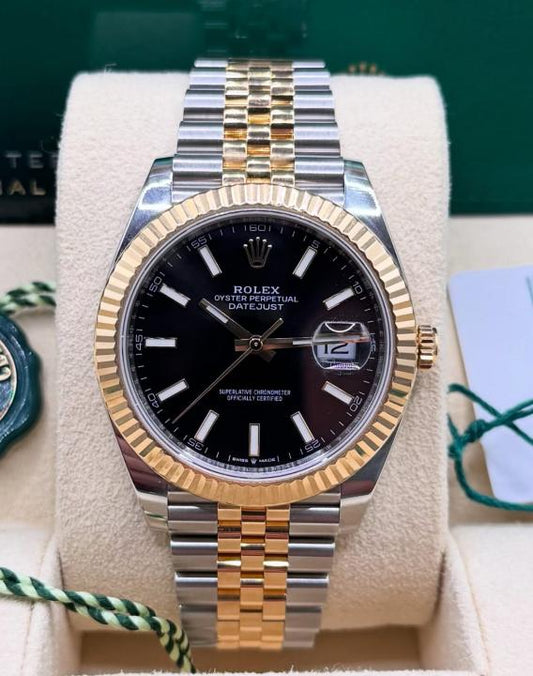 Role_x Oyster Perpetual Date Just 2Ton-Gold-Black