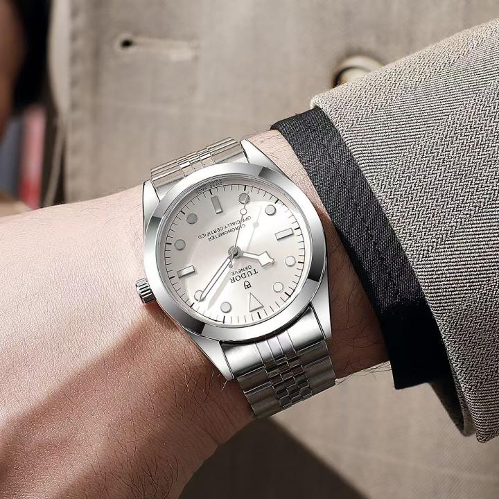 Tudor Black Bay