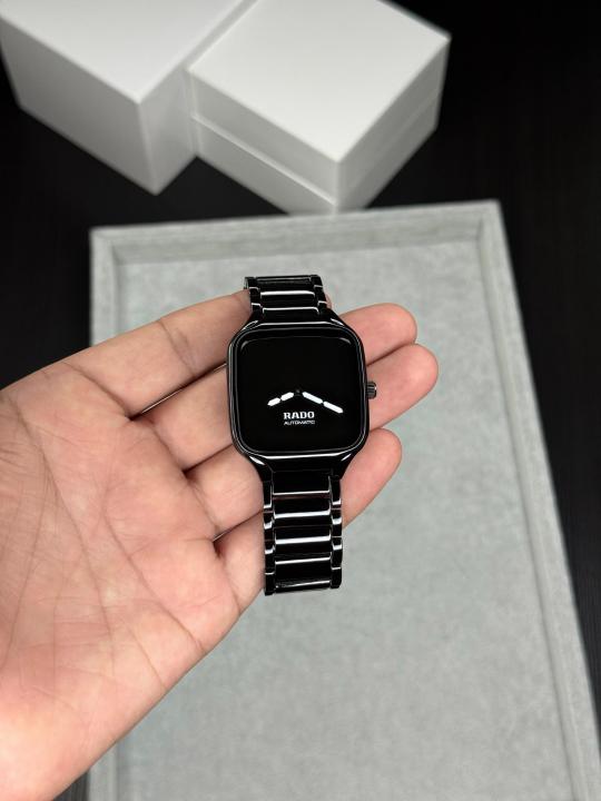 Radd_o True Square Quartz