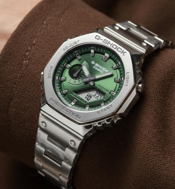 Casio G shock Gm2100