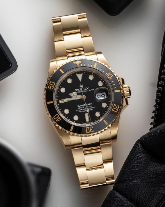 Rolee_x Oyster Perpetual Submarine Gold-Black