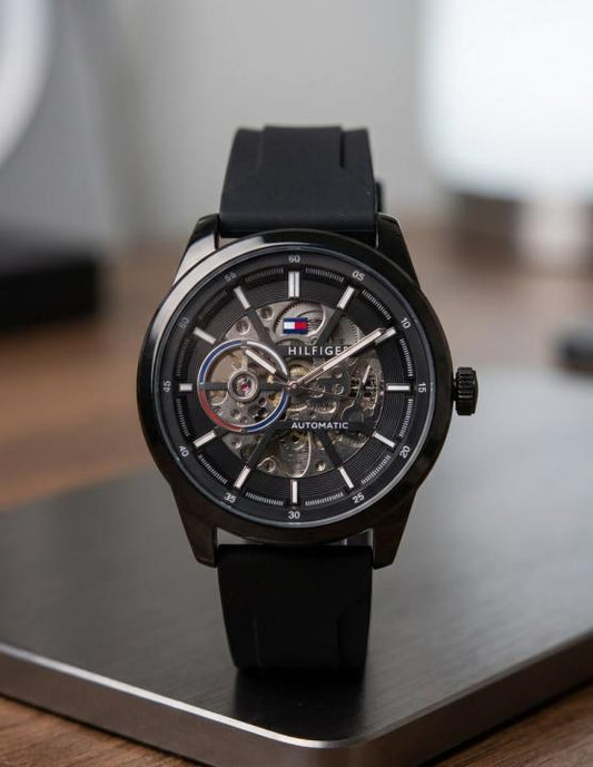 Tommy_hilfiger Automatic Silicon Full Black