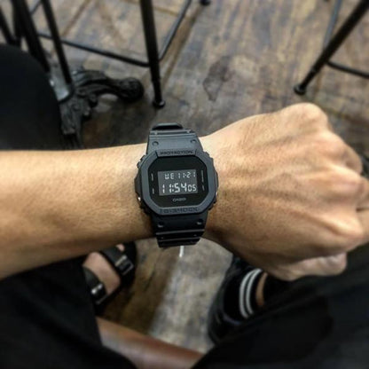 Casio G-Shock Dw5600BB - J1624