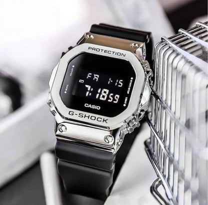 Casio g shock gms5600