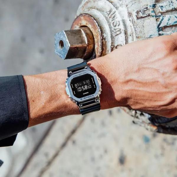 Casio g shock gms5600