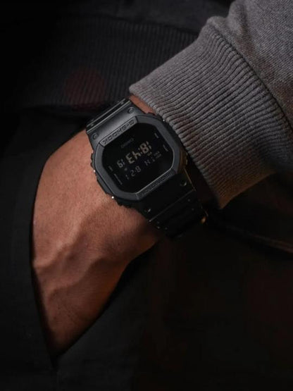 Casio G Shock Dw5600BB J1624