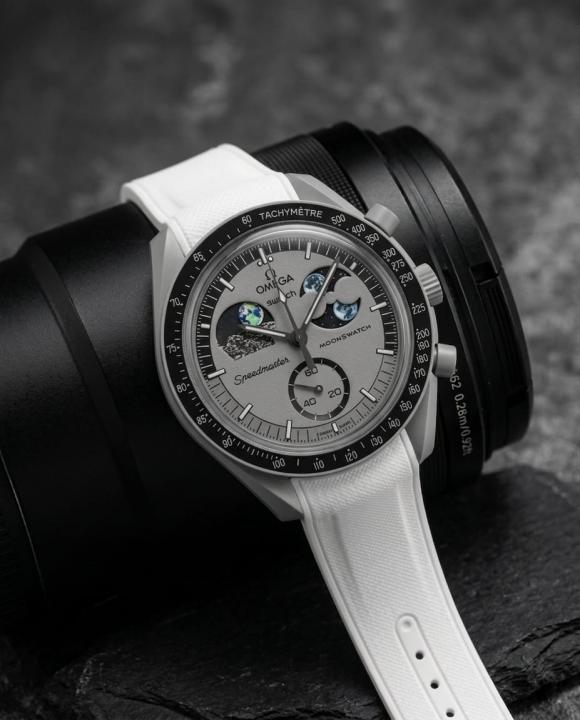 Omegg_a Moon Watch Limited Edition Full White