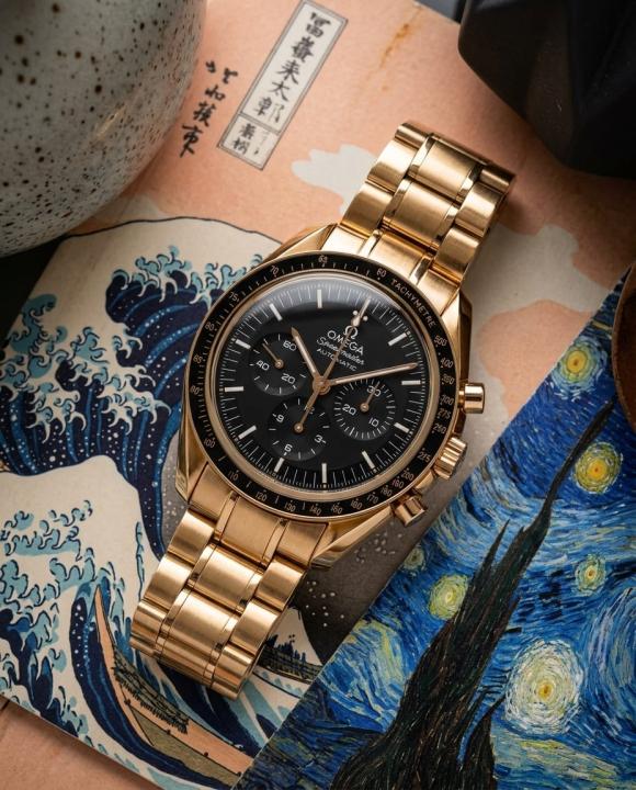 Omegg_a Speedmaster Professional Moonwatch Copper-Black