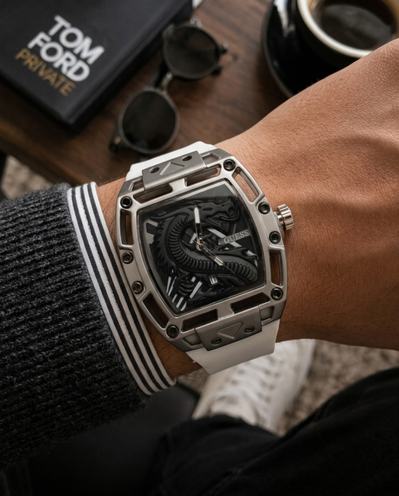 Guess Trend Legend Dragon White Silver