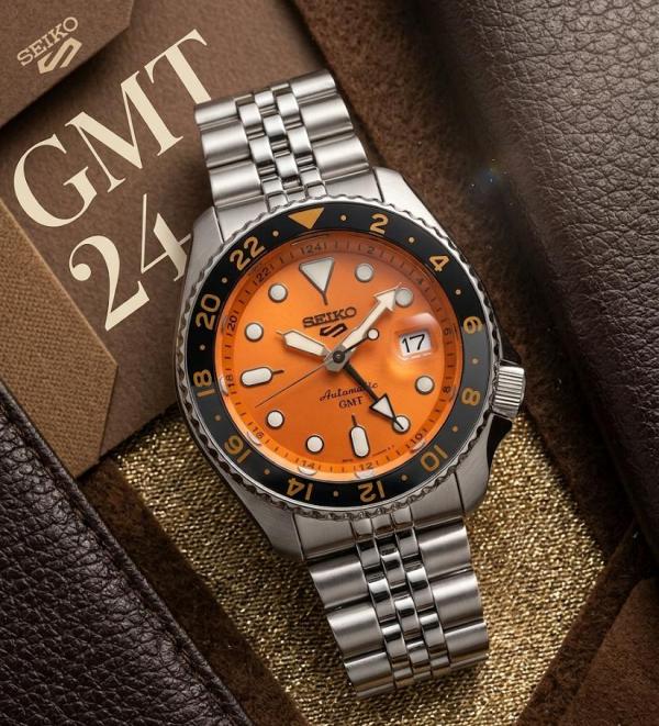 Seiko 5 Sports GMT