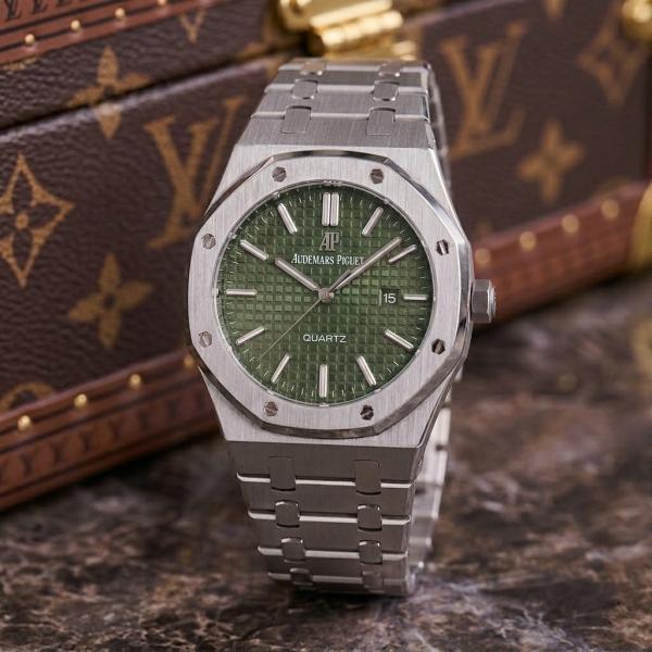 Audemars Pigue_t Royal Oak Quartz