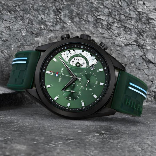 Tomm_y Hilfiger Baker
