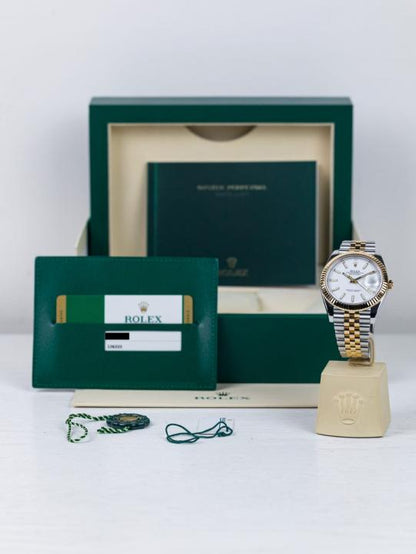 Role_x Oyster Perpetual Date Just 2Ton-Gold-White